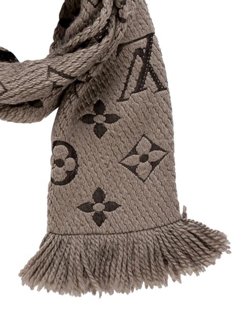 logomania scarf louis vuitton grey|Louis Vuitton logomania scarf beige.